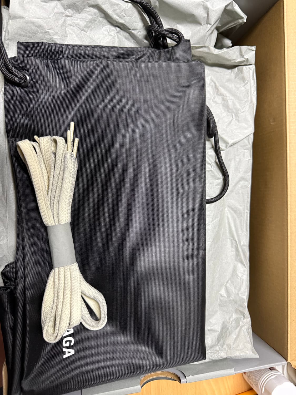 발렌시아가 카고 스니커즈 43 사이즈 에그쉘 상품이미지2