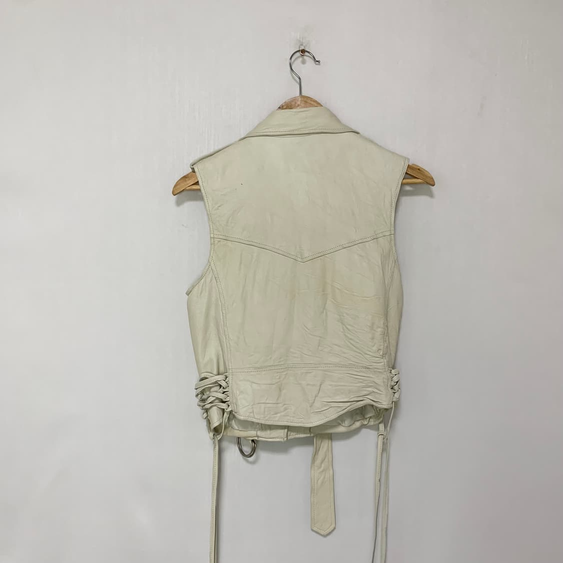 폴스미스 아이보리 비대칭 사선 지퍼 양가죽 라이더 베스트 레더 조끼 상품이미지5