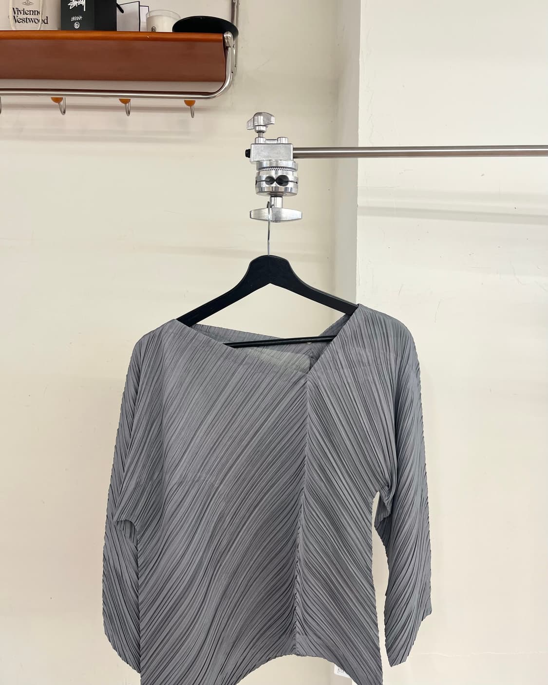 플리츠 플리즈 차콜그레이 플리츠 탑 상품이미지2