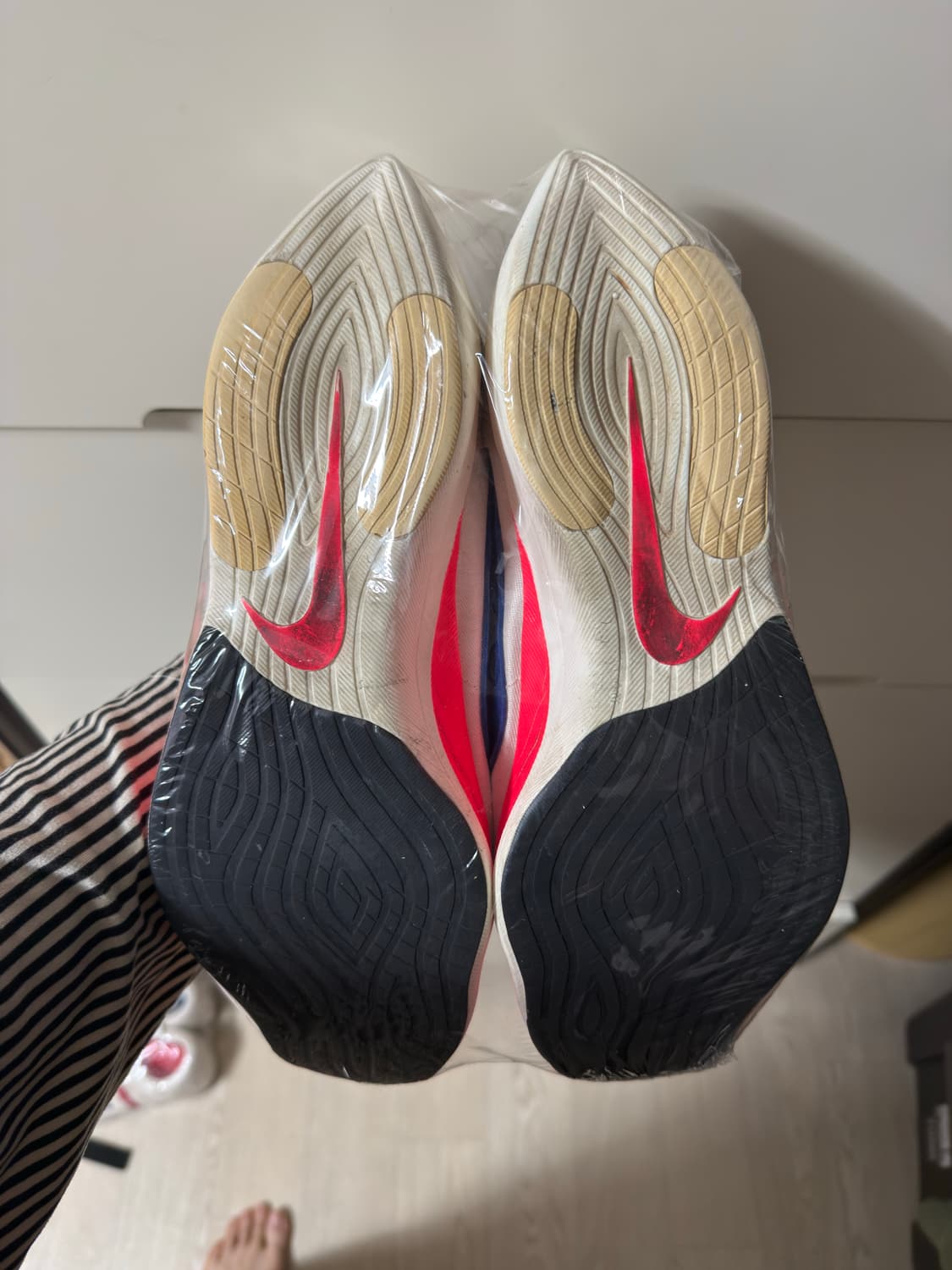 나이키 문레이서 세일 솔라 블루 280 상품이미지4