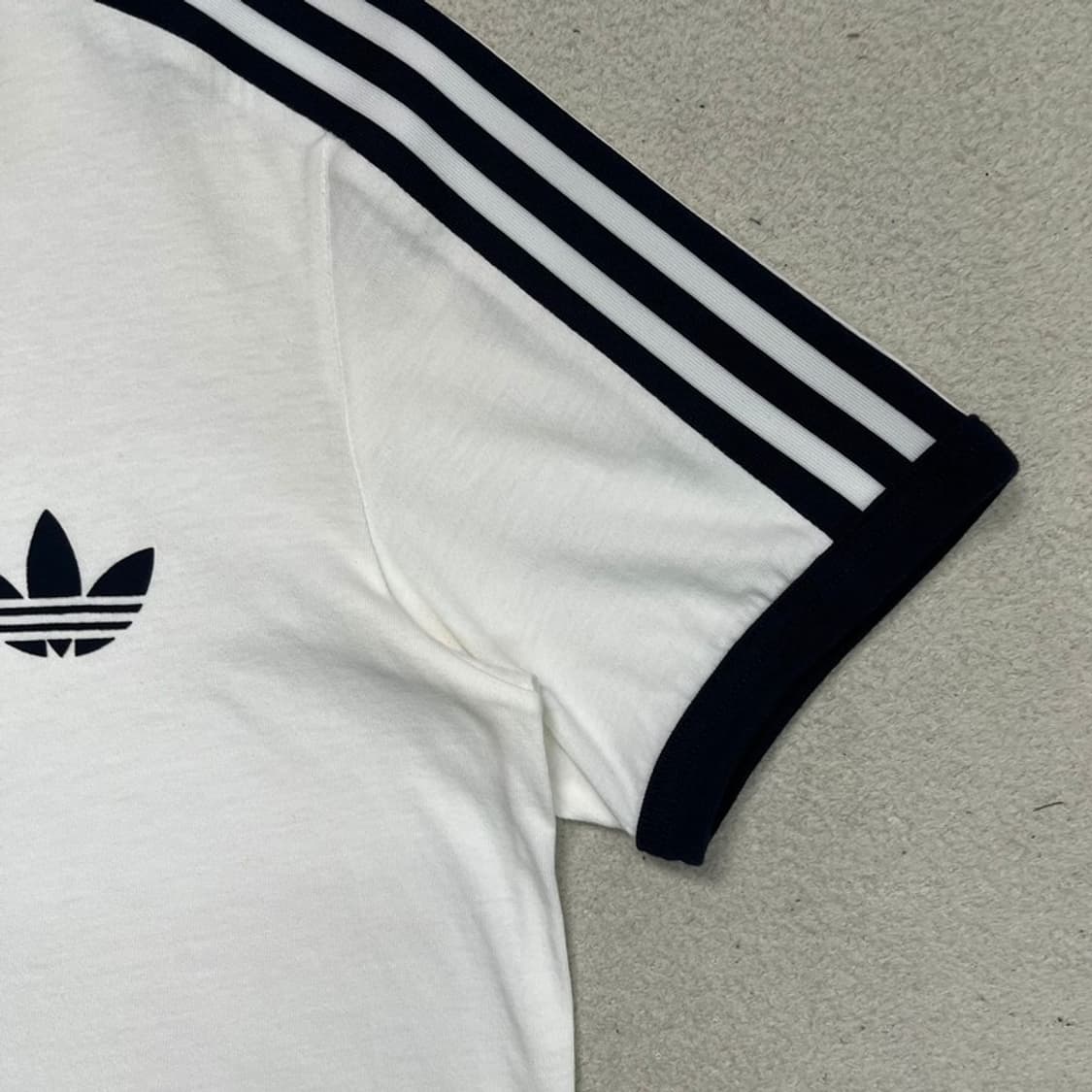 ADIDAS 리니어 링거 티셔츠 105 상품이미지4