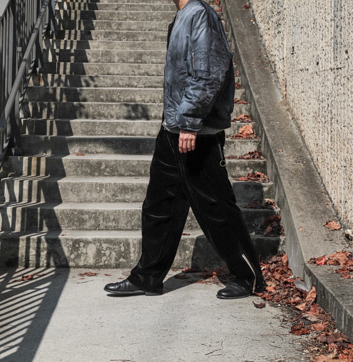 (2) barbell object 벨벳 팬츠 블랙 상품이미지3