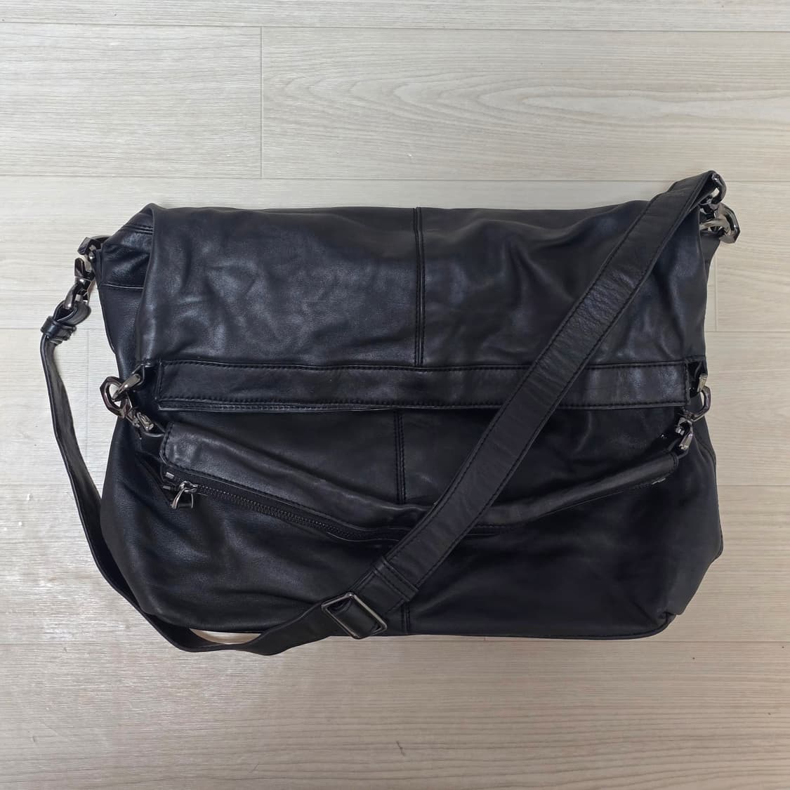 GIVENCHY(지방시) 블랙 레더 2WAY백 상품이미지1