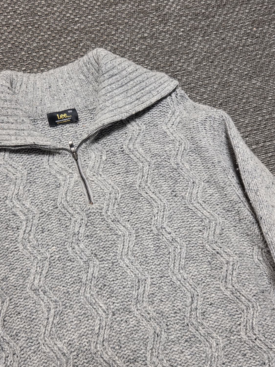Lee 리 하프넥 꽈베기 니트 스웨터 상품이미지2