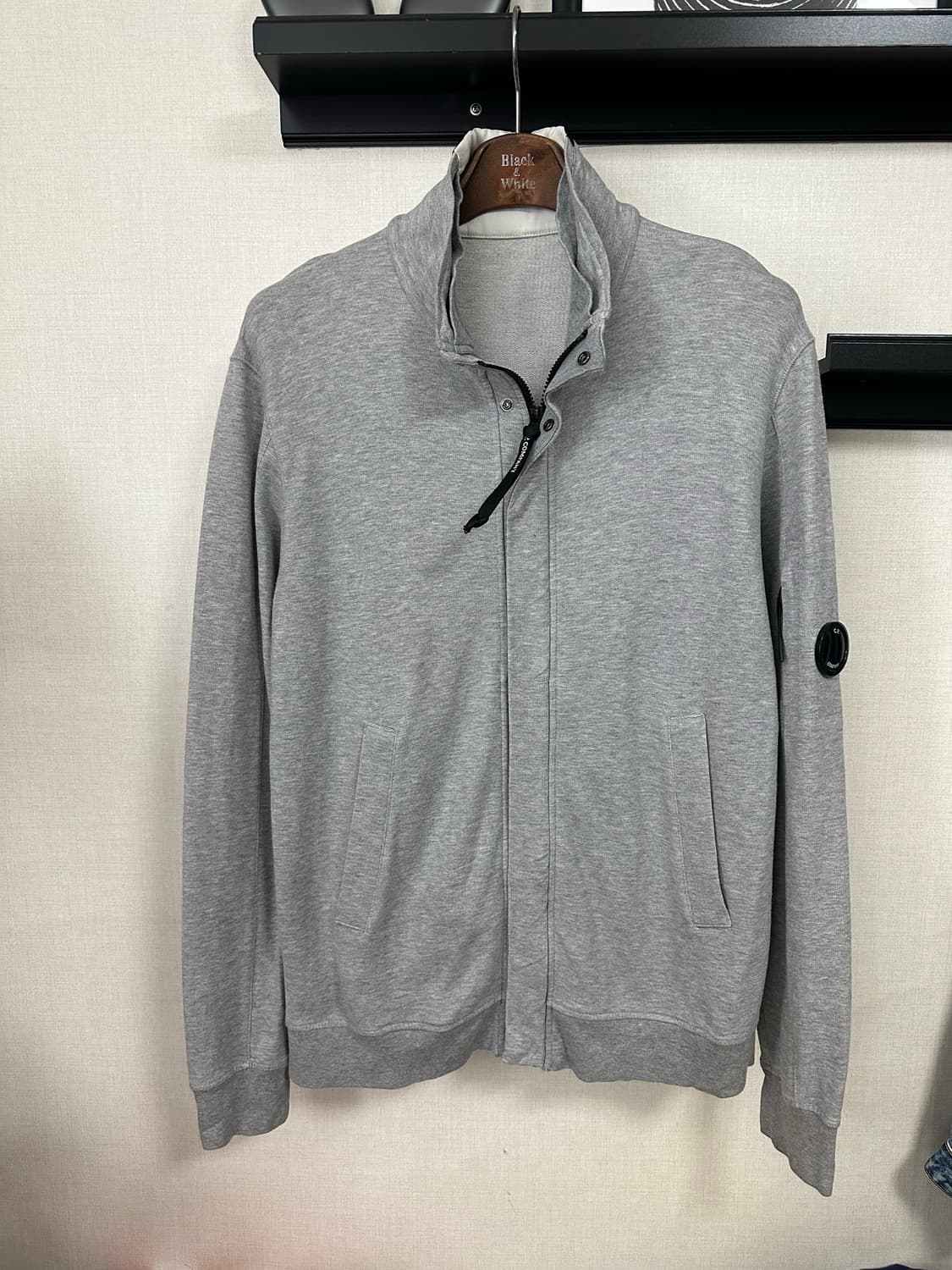 씨피컴퍼니 집업 L (95-100) 상품이미지1