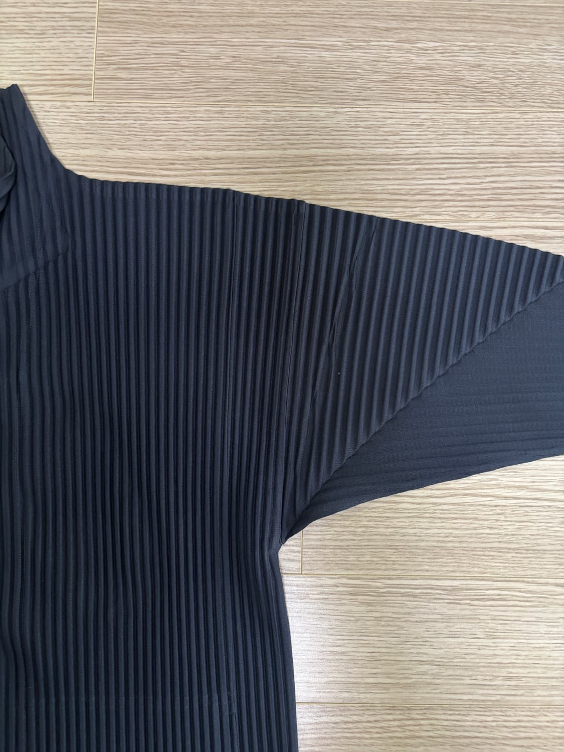옴므플리세 이세이 미야케 집업 Navy - 3size 상품이미지4