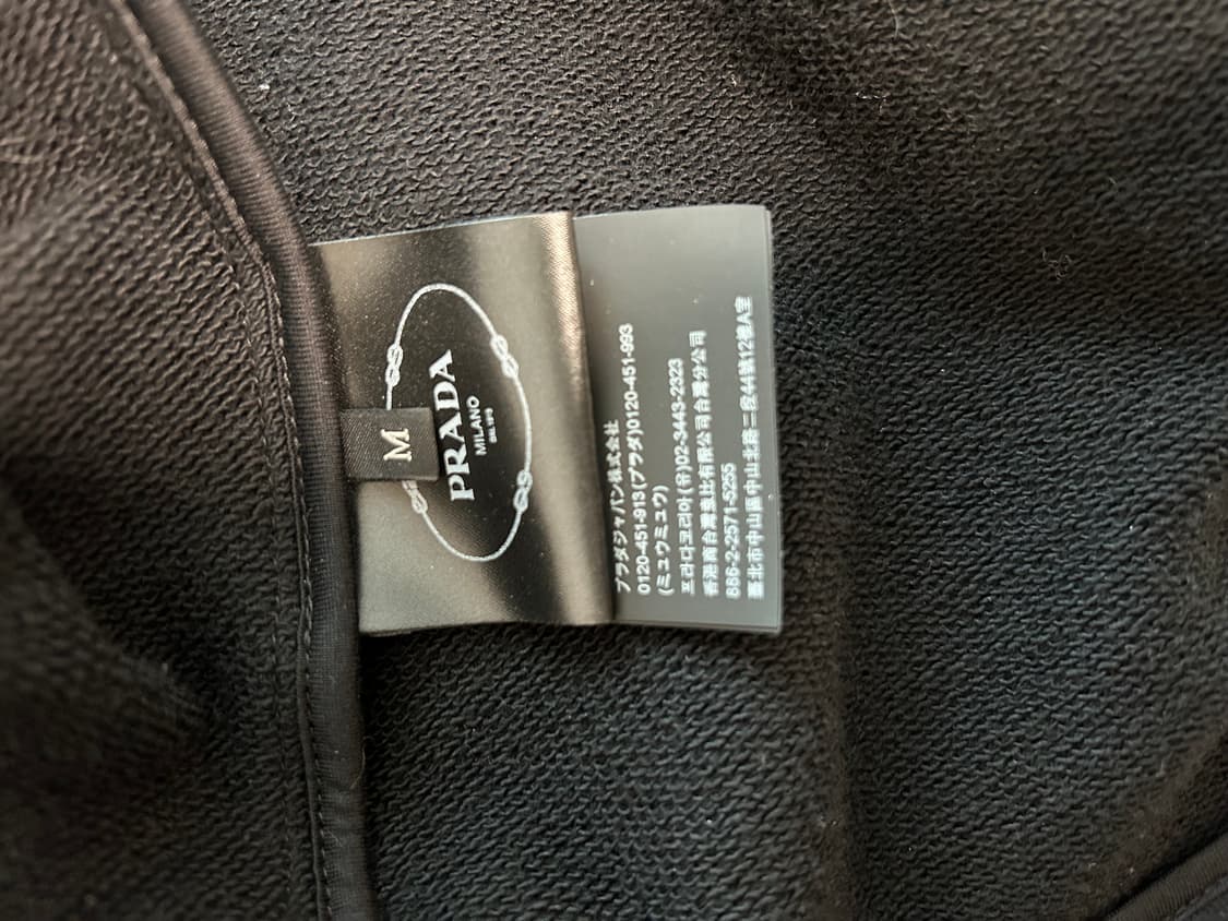 프라다 삼각로고 블랙 후드 자켓 138590 R212 11LN (M) 상품이미지7