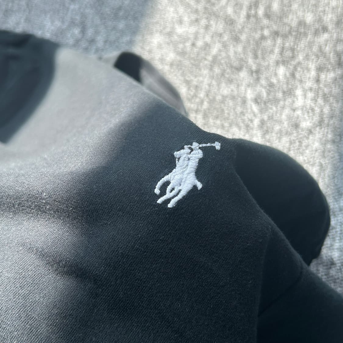 폴로 랄프로렌 블랙 반팔티셔츠 상품이미지4