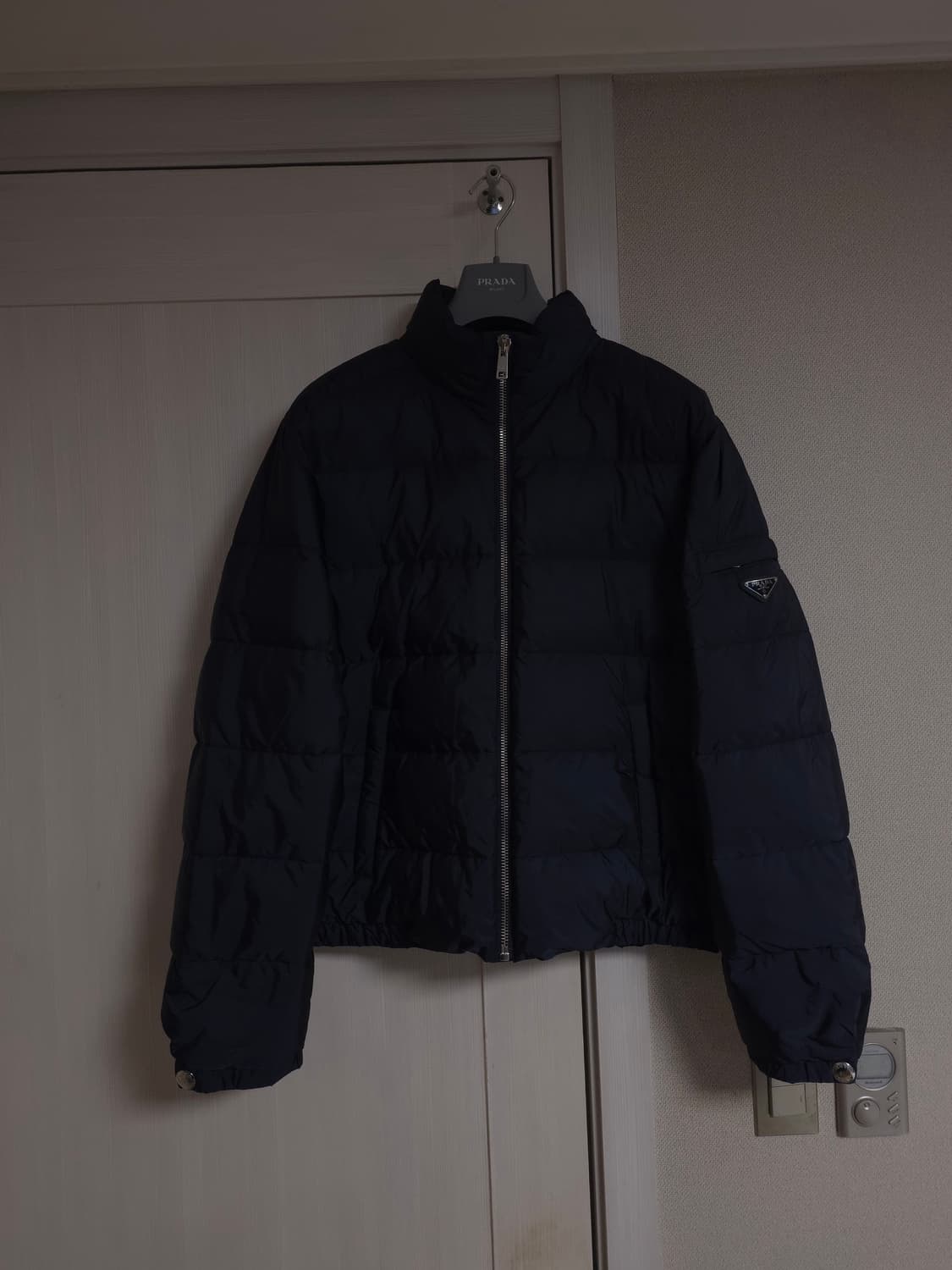 [54] 프라다 리나일론 패딩 다크 네이비(SGB112) 상품이미지1