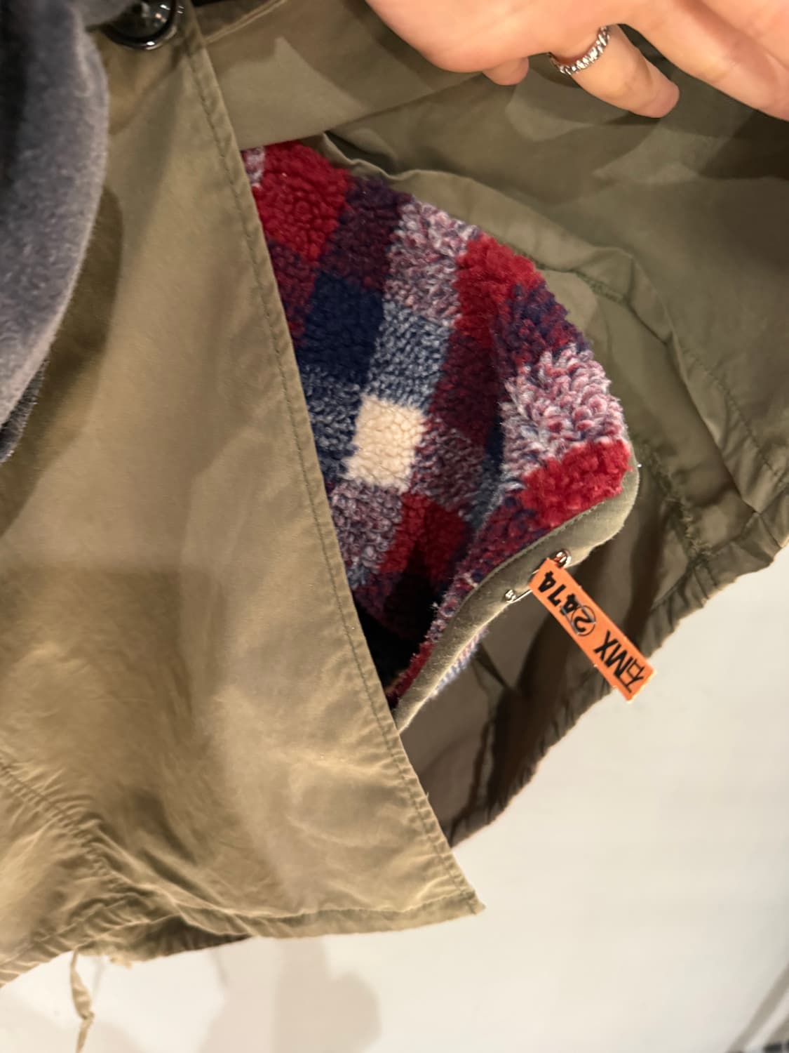 double button big hood jumper 상품이미지9