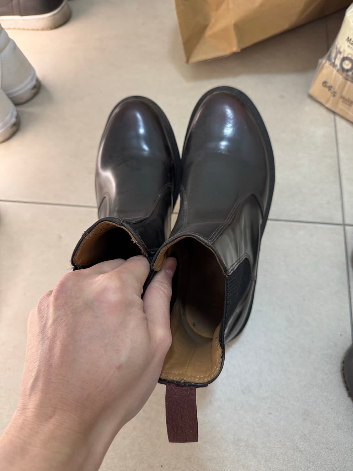 닥터마틴 플로라 체리레드 240 uk5 상품이미지1