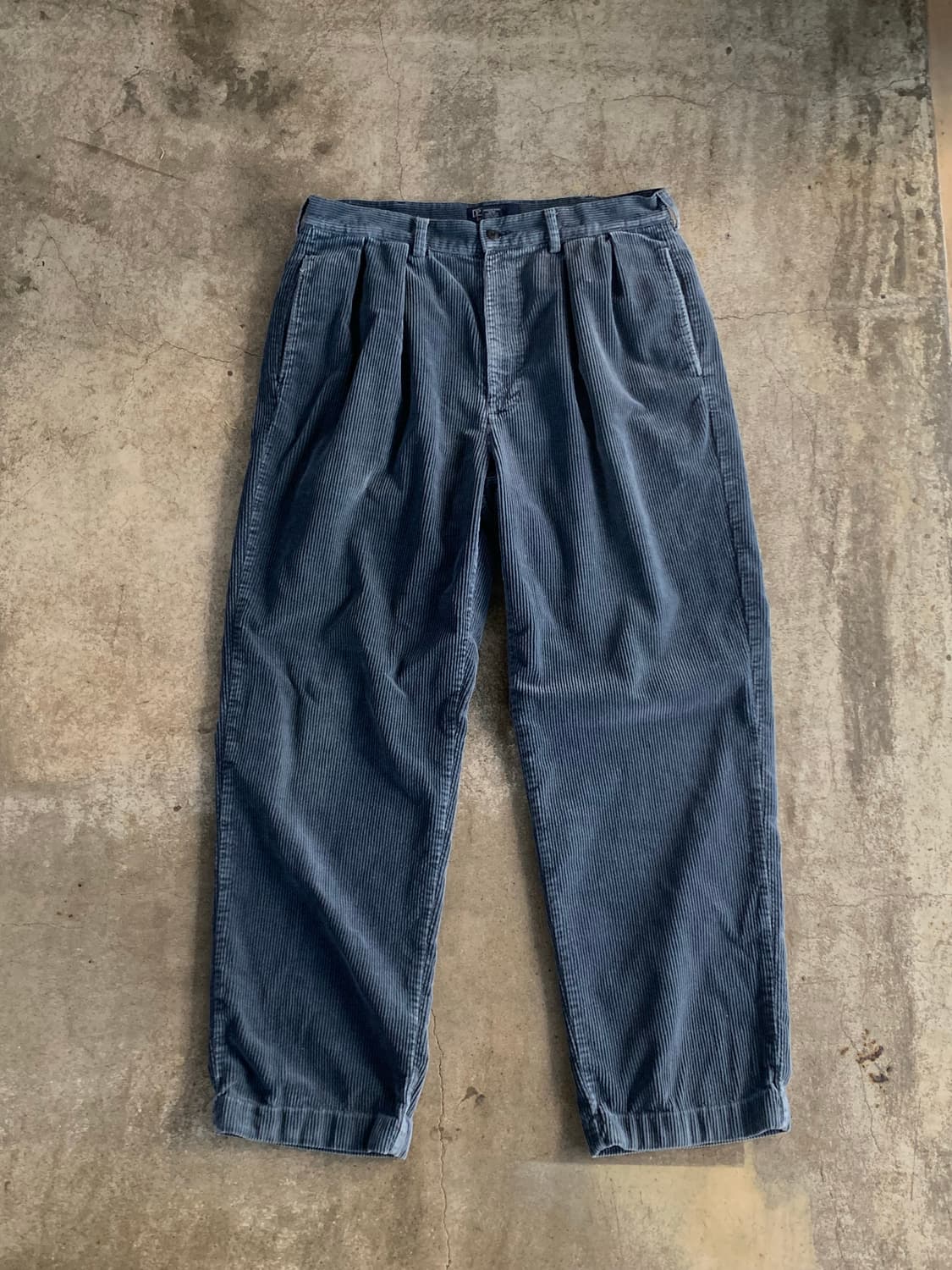 폴로 랄프로렌 플리티드 코듀로이 팬츠 상품이미지1