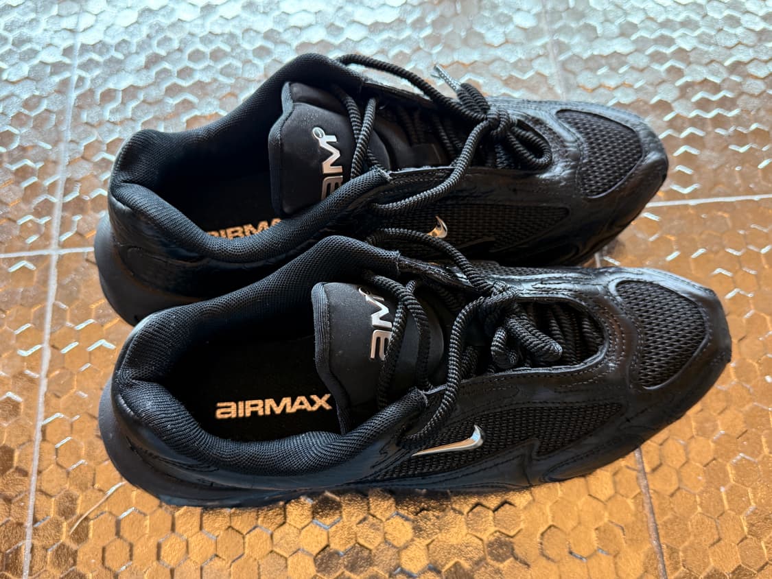 나이키 에어맥스 뮤즈 SE 블랙 상품이미지1