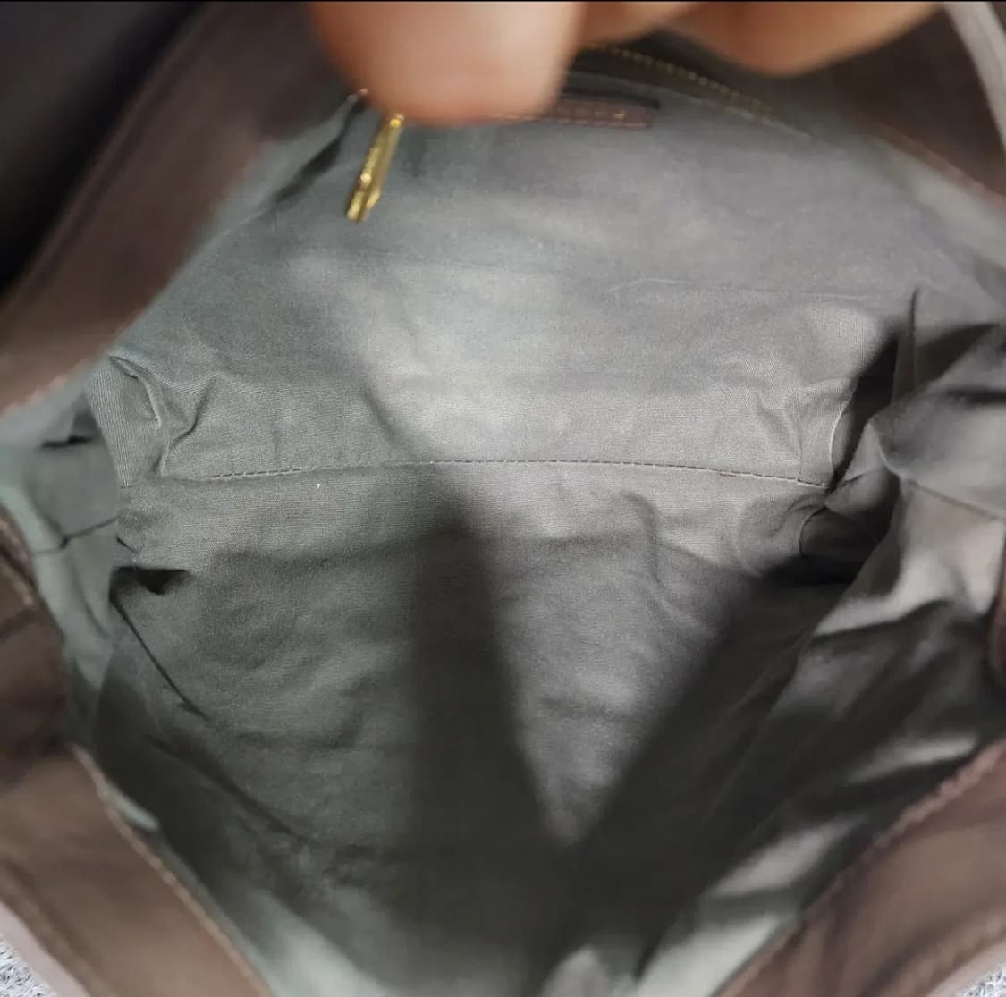 마크제이콥스 레더 크로스백 상품이미지8