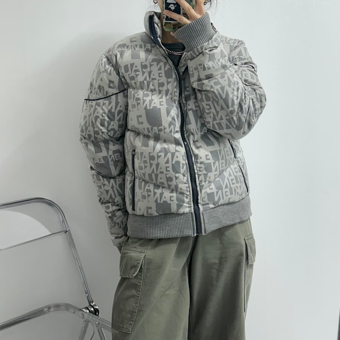 캘빈클라인 진스 00s 레터링 덕다운 패딩 상품이미지2