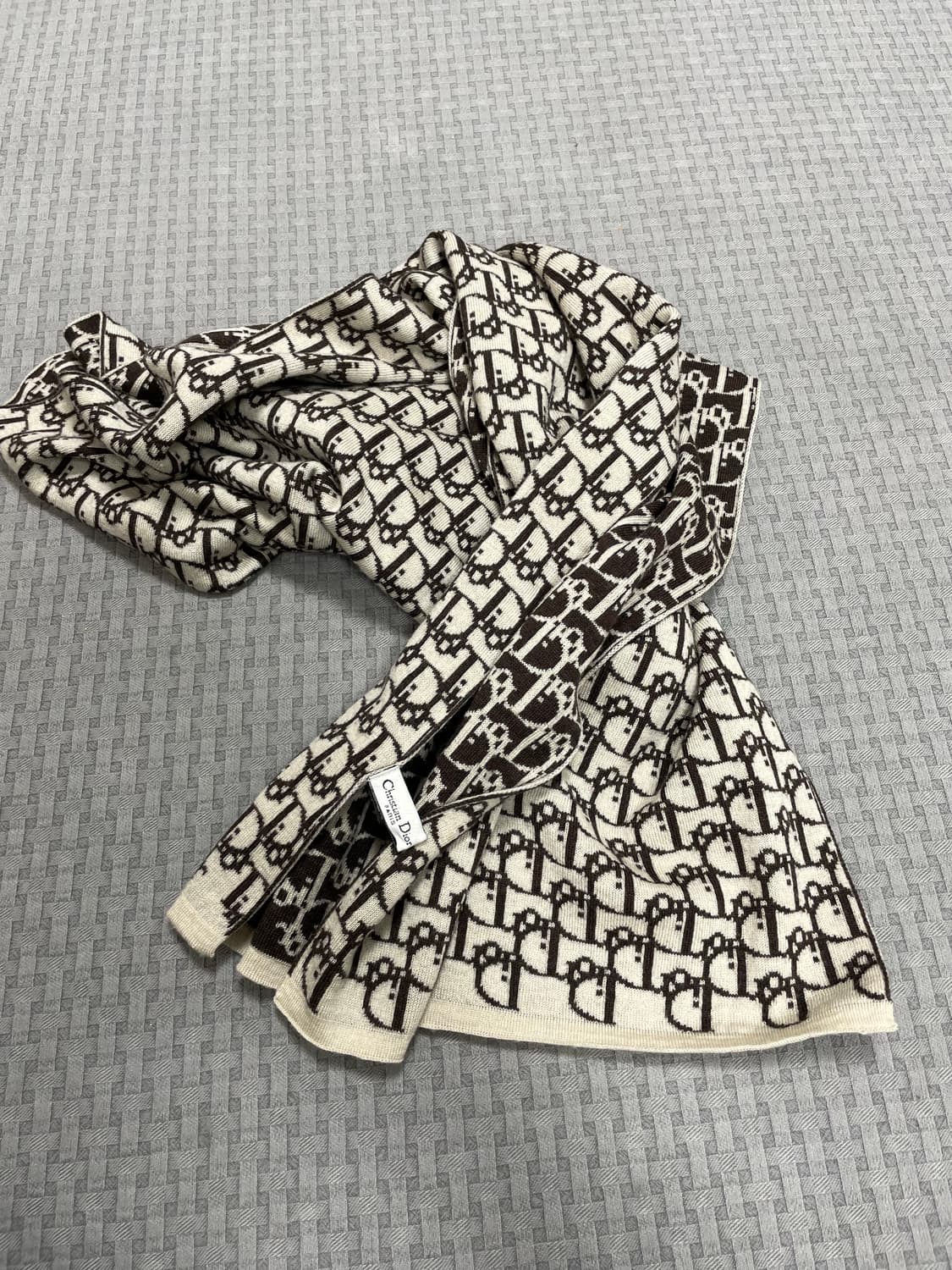 디올 오블리크 머플러  상품이미지1