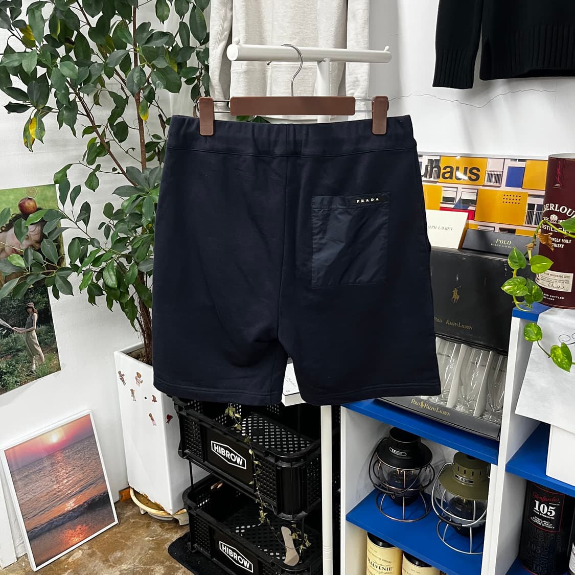 프라다 나일론 포켓로고 스웻쇼츠 M 상품이미지1