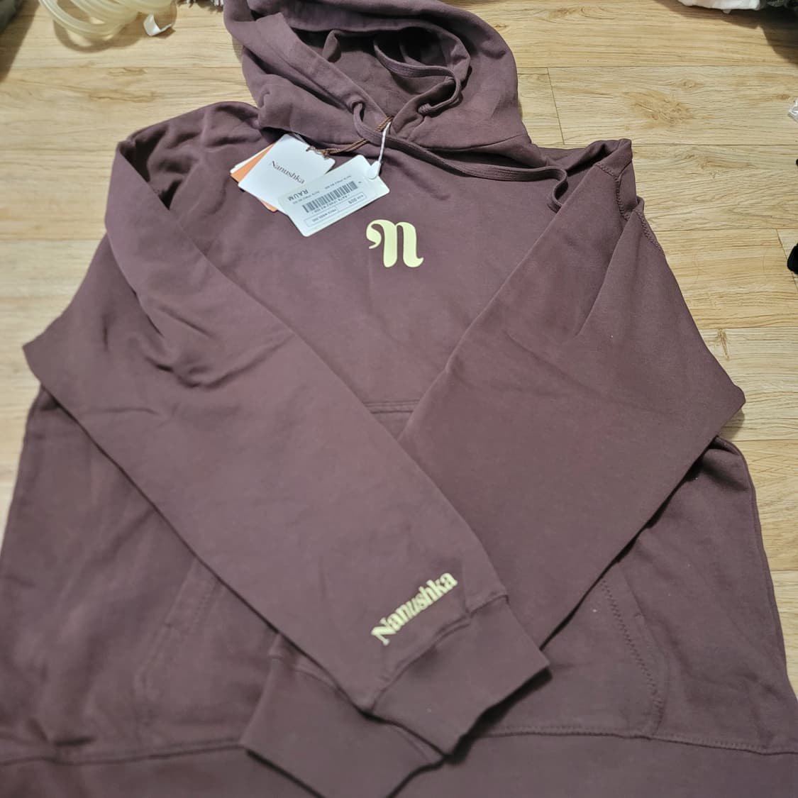 나누슈카 후드티 상품이미지2