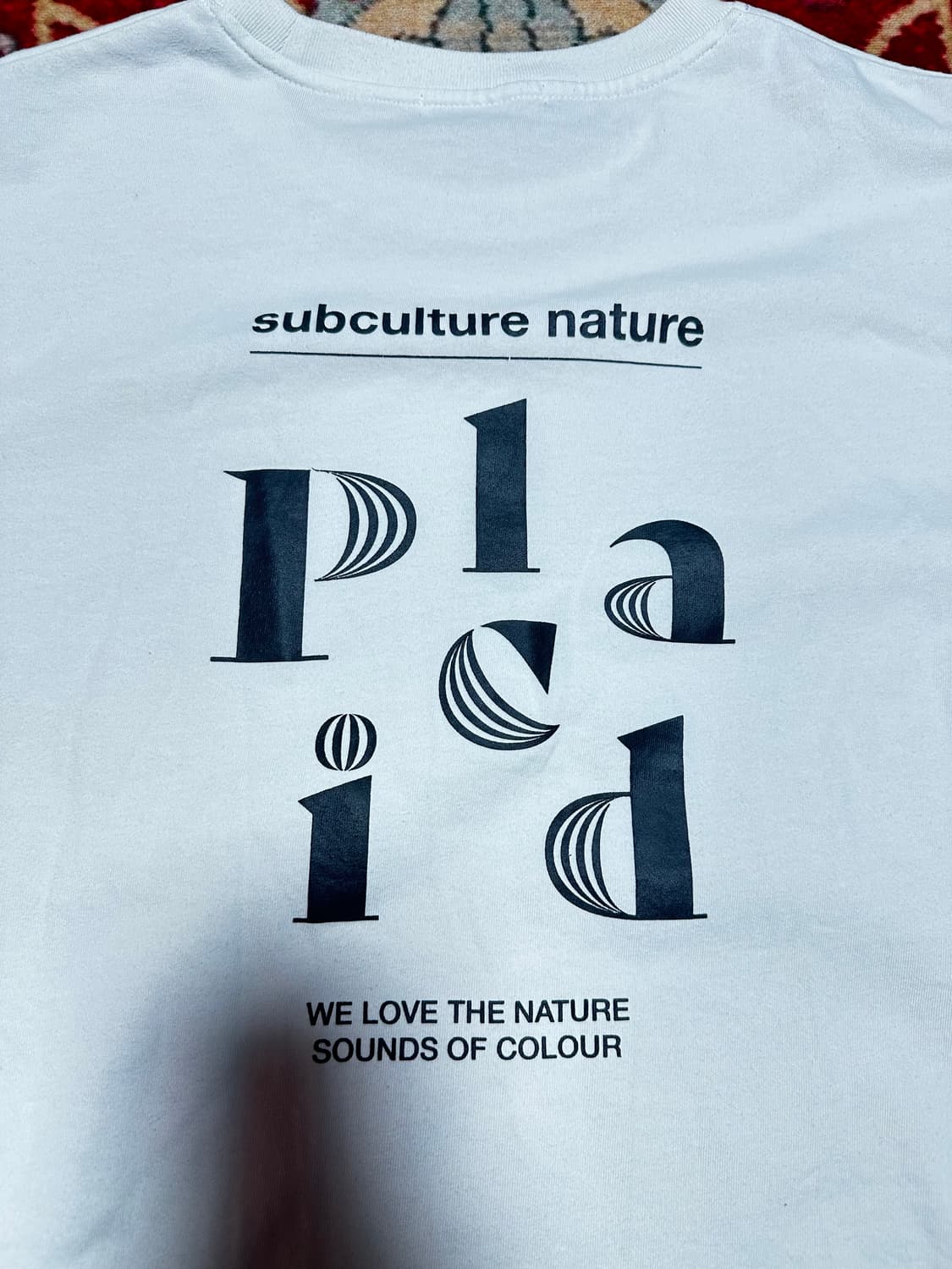 플랙 로고 프린팅 반팔 티셔츠  상품이미지3