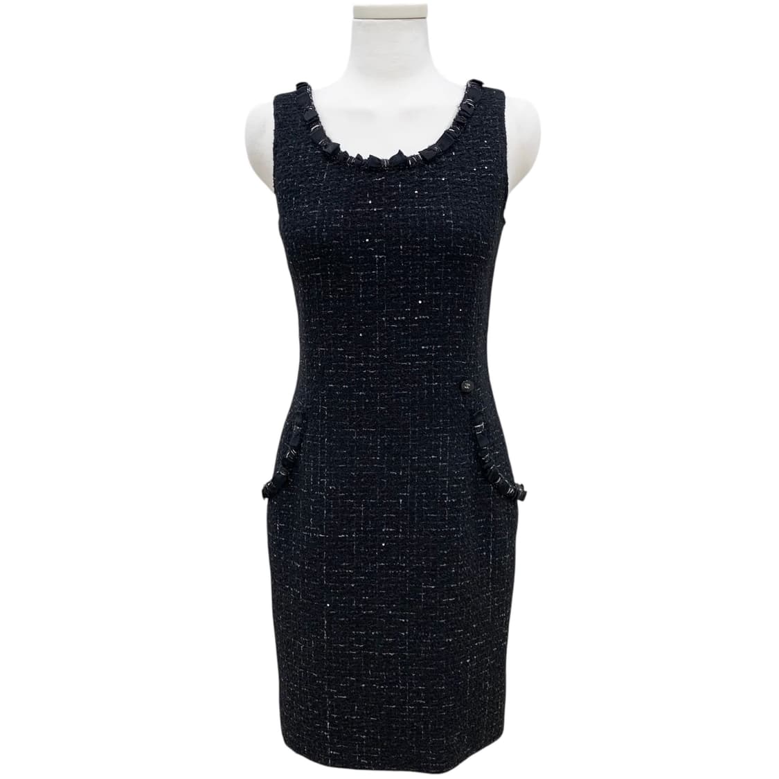 샤넬 24SS 스팽글 트위드 민소매 원피스 상품이미지2