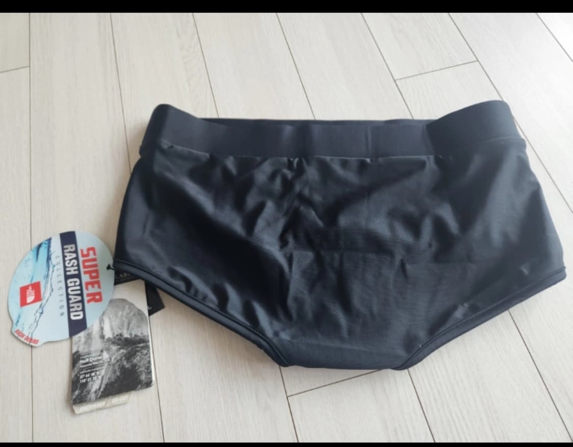 새상품)노스페이스 여성 슈퍼 웨이브 비키니 팬츠75(L)

노스페이스 여 상품이미지3