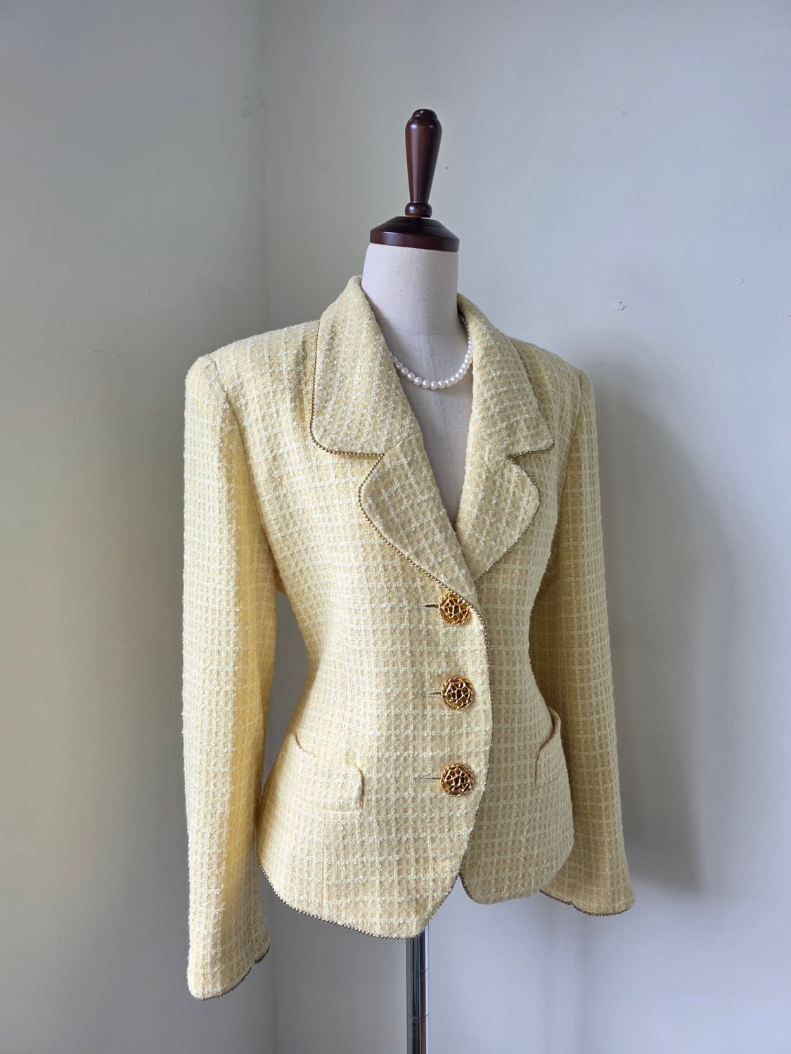 금장 버튼 부클 트위드 자켓 상품이미지2