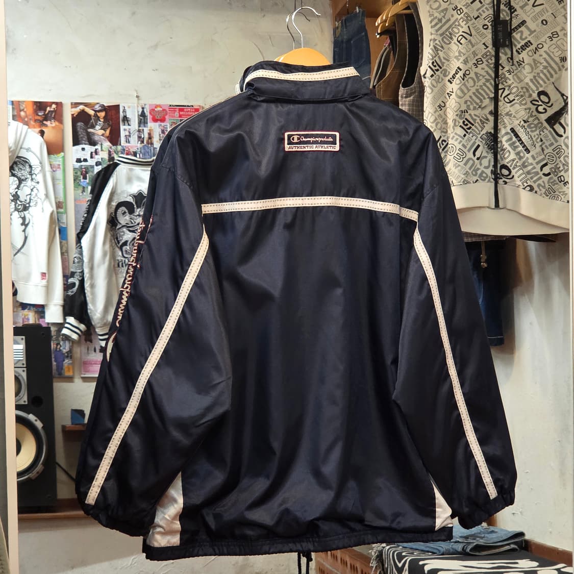 JPN 챔피온 네비이 사이드 라인 바람막이 자켓 상품이미지6