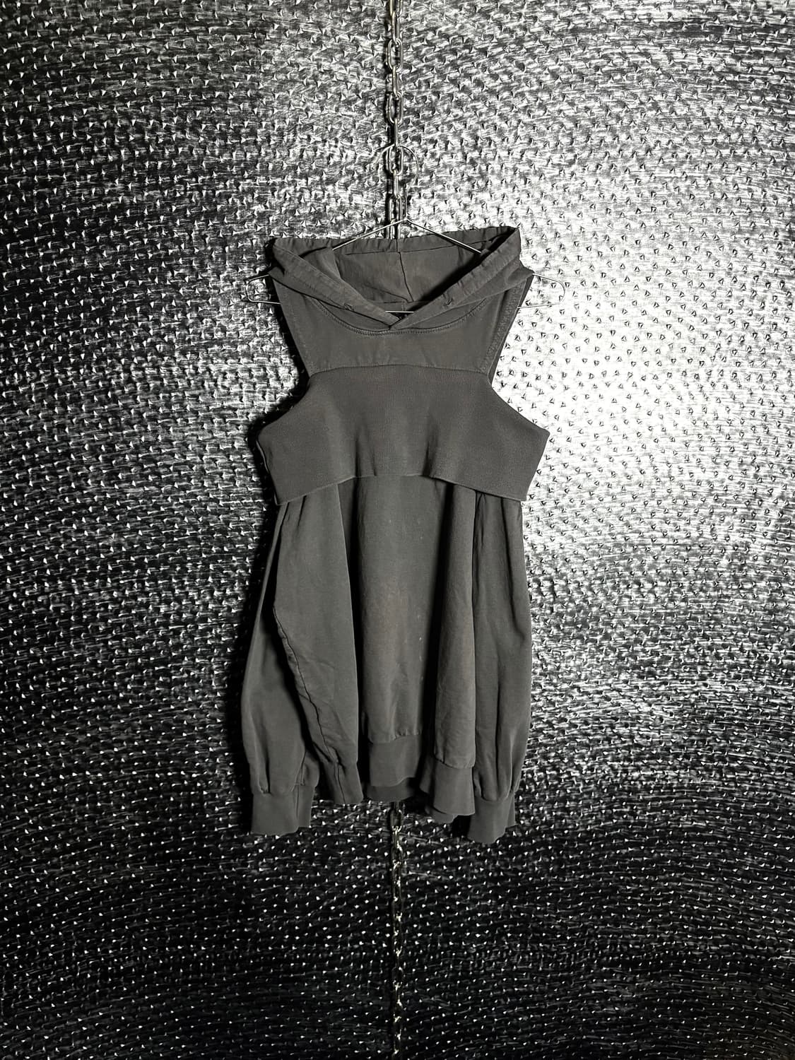 Rani 후드 슬리브리스 상품이미지1