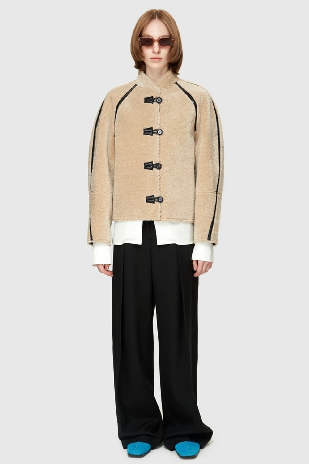 로우클래식 쇼트 시어링 리버시블 코트 무스탕 상품이미지3