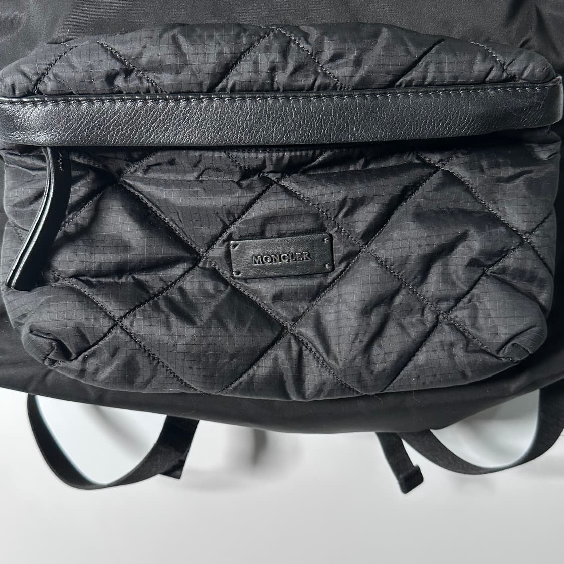 몽클레어 나일론 퀼티드 백팩 (on.22)   상품이미지4