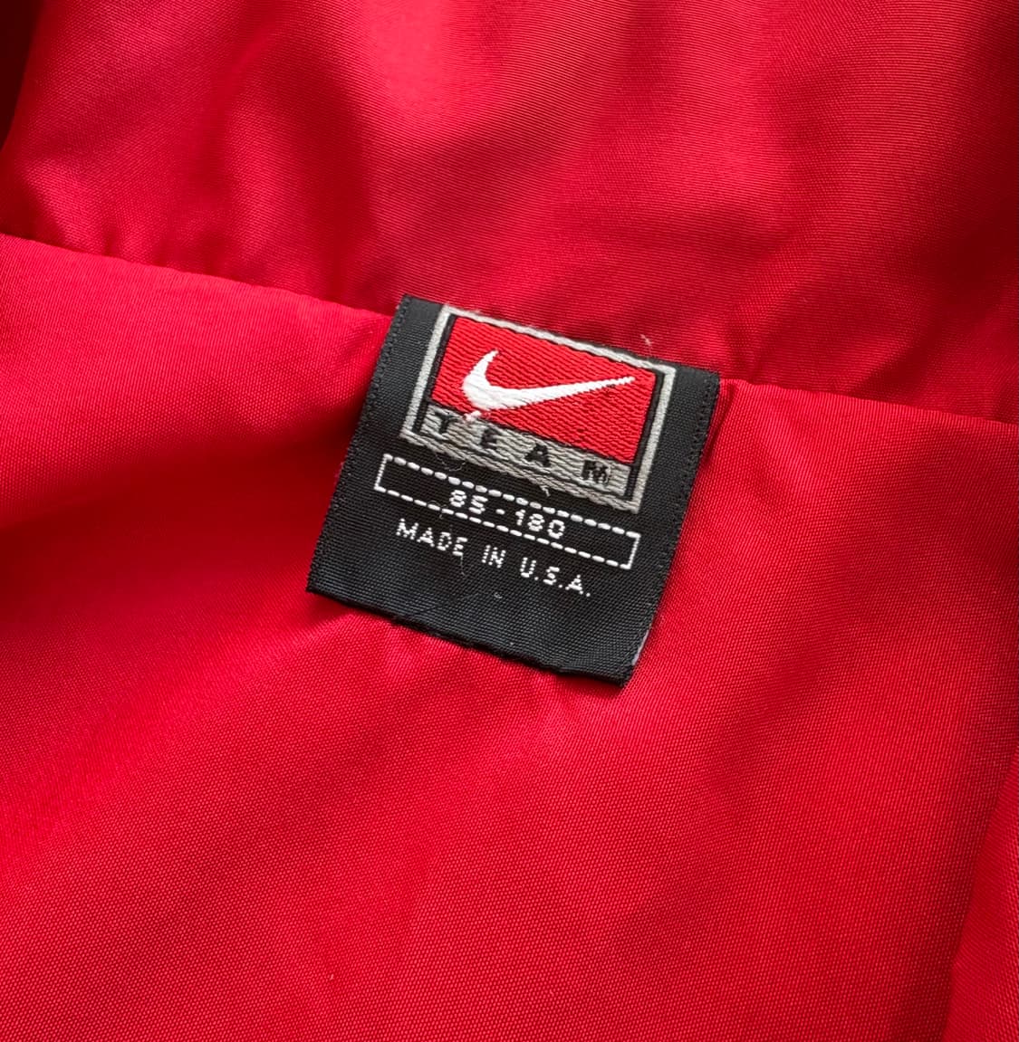 Nike 나이키 빈티지 스우시 레드 바람막이 상품이미지6