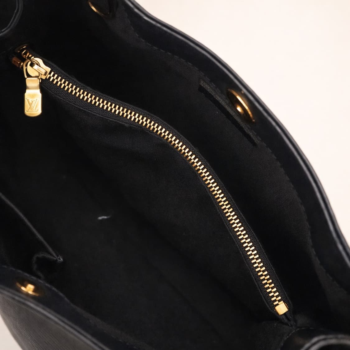 [S급] 루이비통 만다라 MM 에피 판매합니다!!! 상품이미지2