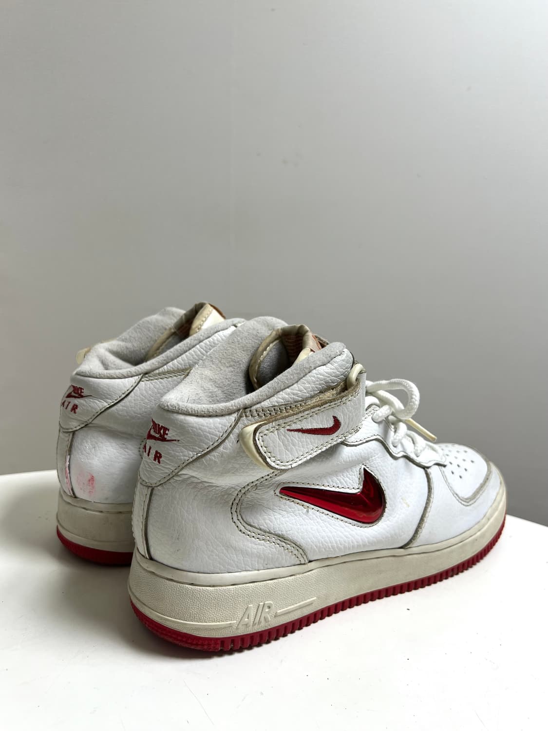 [275] 나이키 에어 포스 원 미드 빨강 메탈 뽈록이  상품이미지7