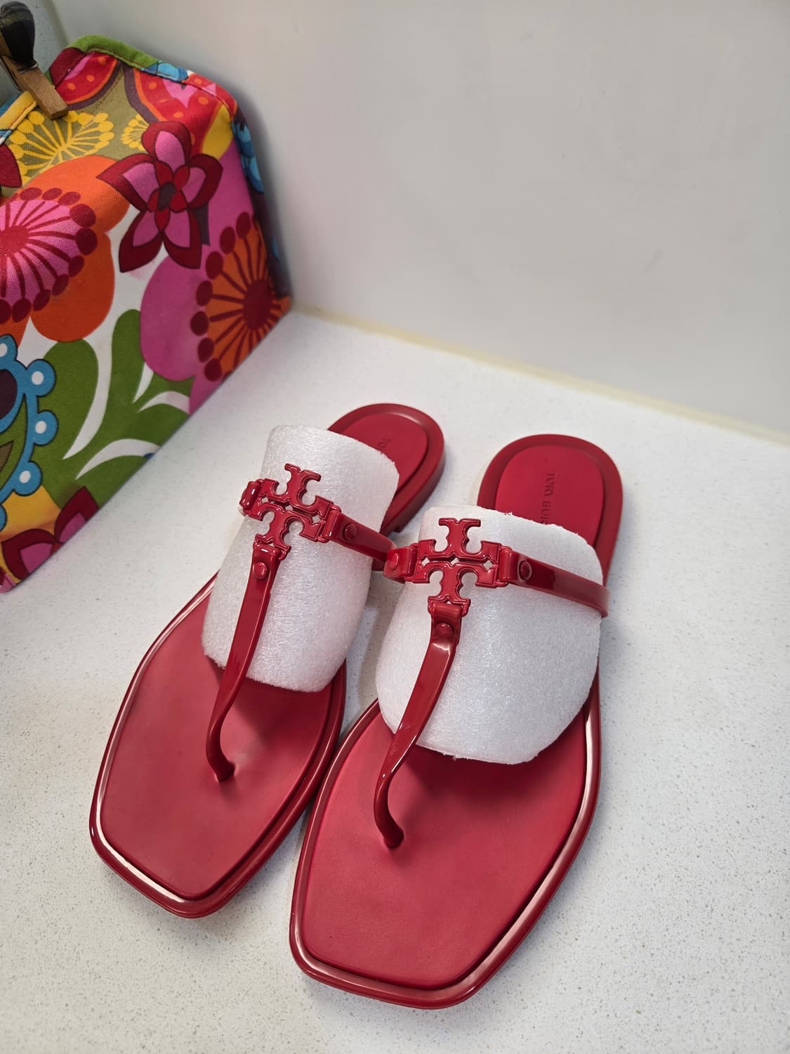 토리버치 레드 젤리 샌들 정품  미착용 새상품 가격인하 상품이미지2