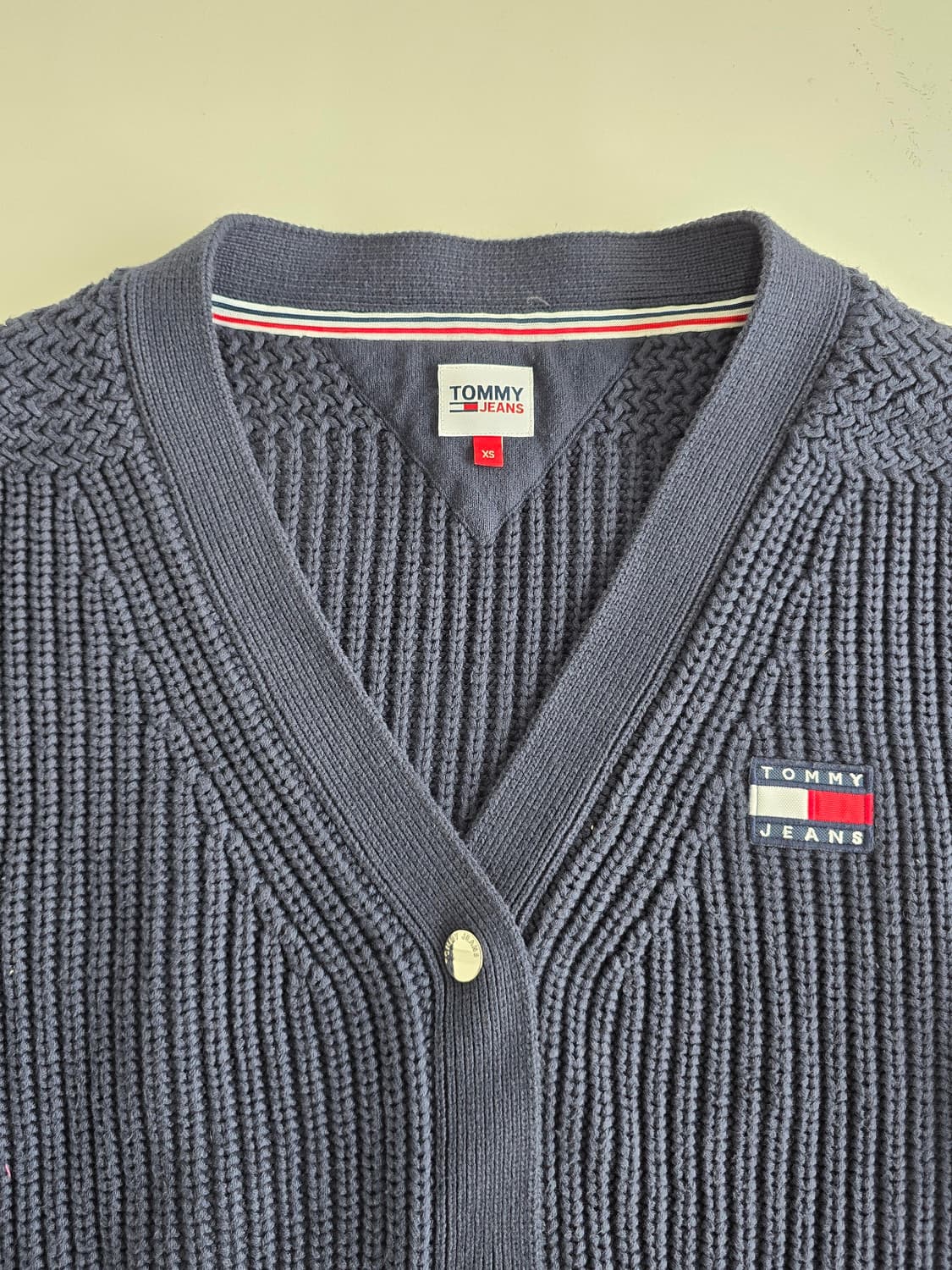 타미진스 브이넥 크롭 가디건 네이비 XS 상품이미지3