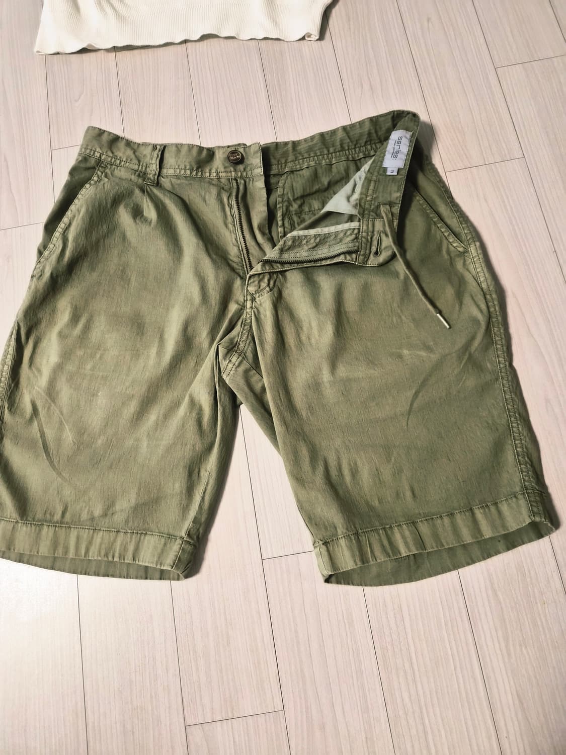 시리즈(series;) 카키 린넨 혼방 반바지 (78사이즈/30인치) 상품이미지2