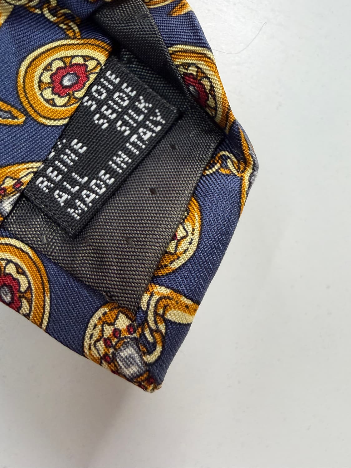 루이페로 (Louis Feraud) 실크 넥타이 9cm 상품이미지6