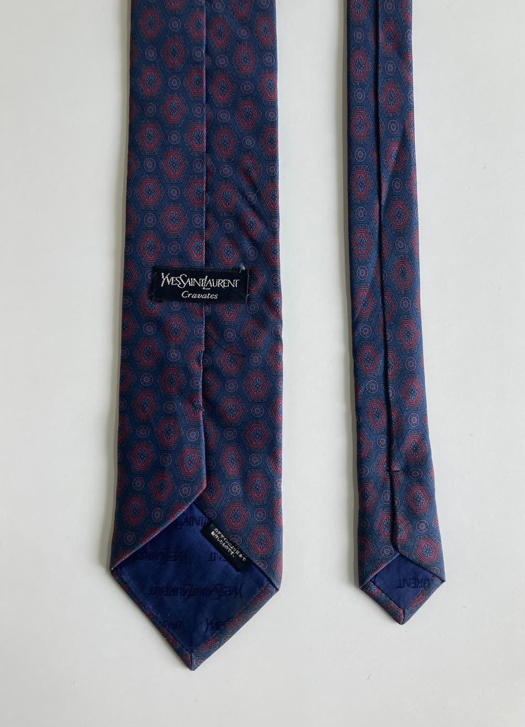 입생로랑 넥타이 상품이미지2