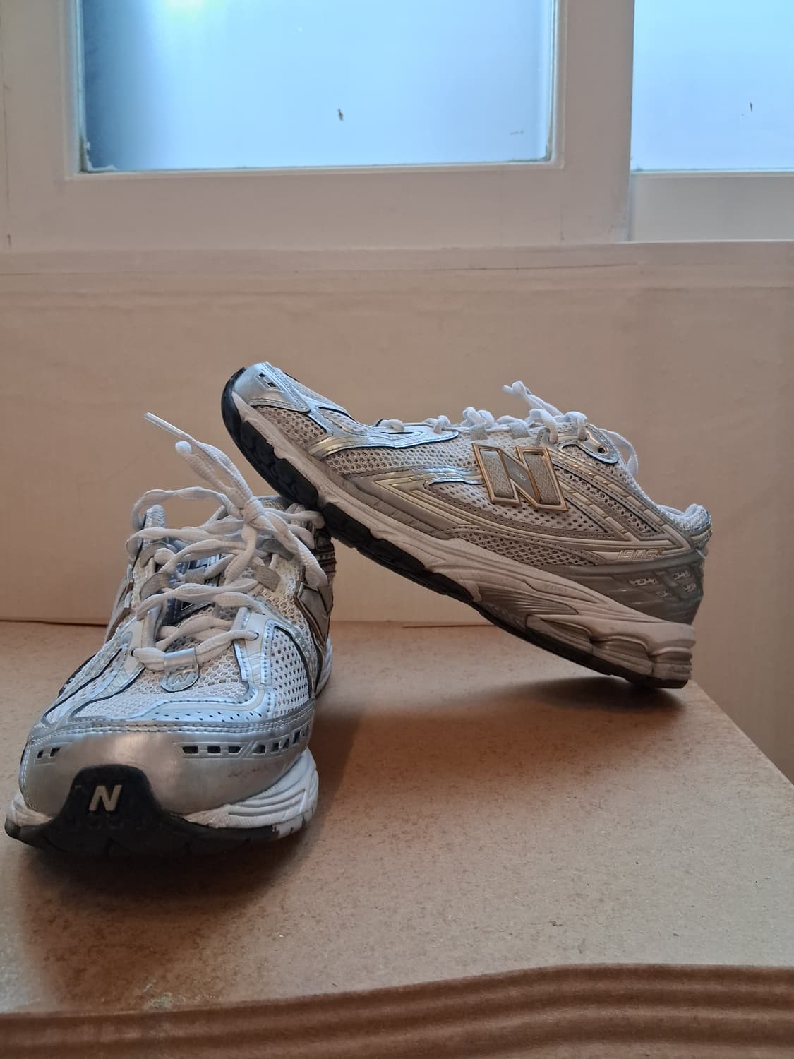 뉴발란스 1906R 메탈릭 실버 280mm 상품이미지2