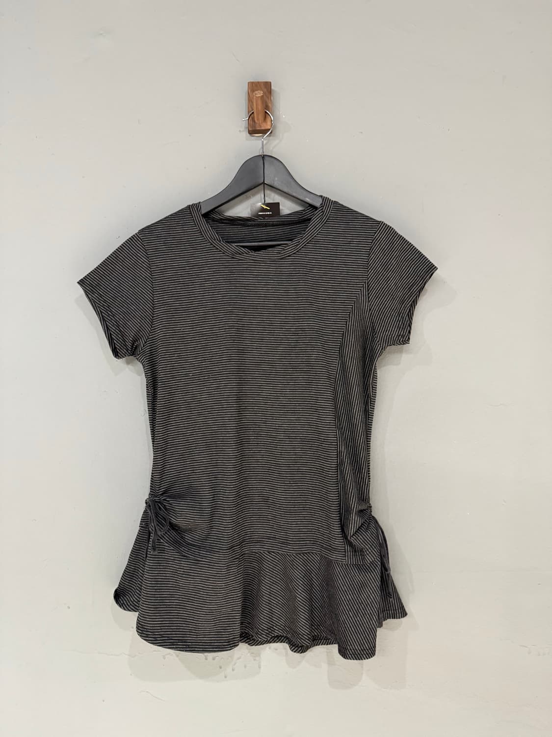 shirring detail stripe pattern top  상품이미지4