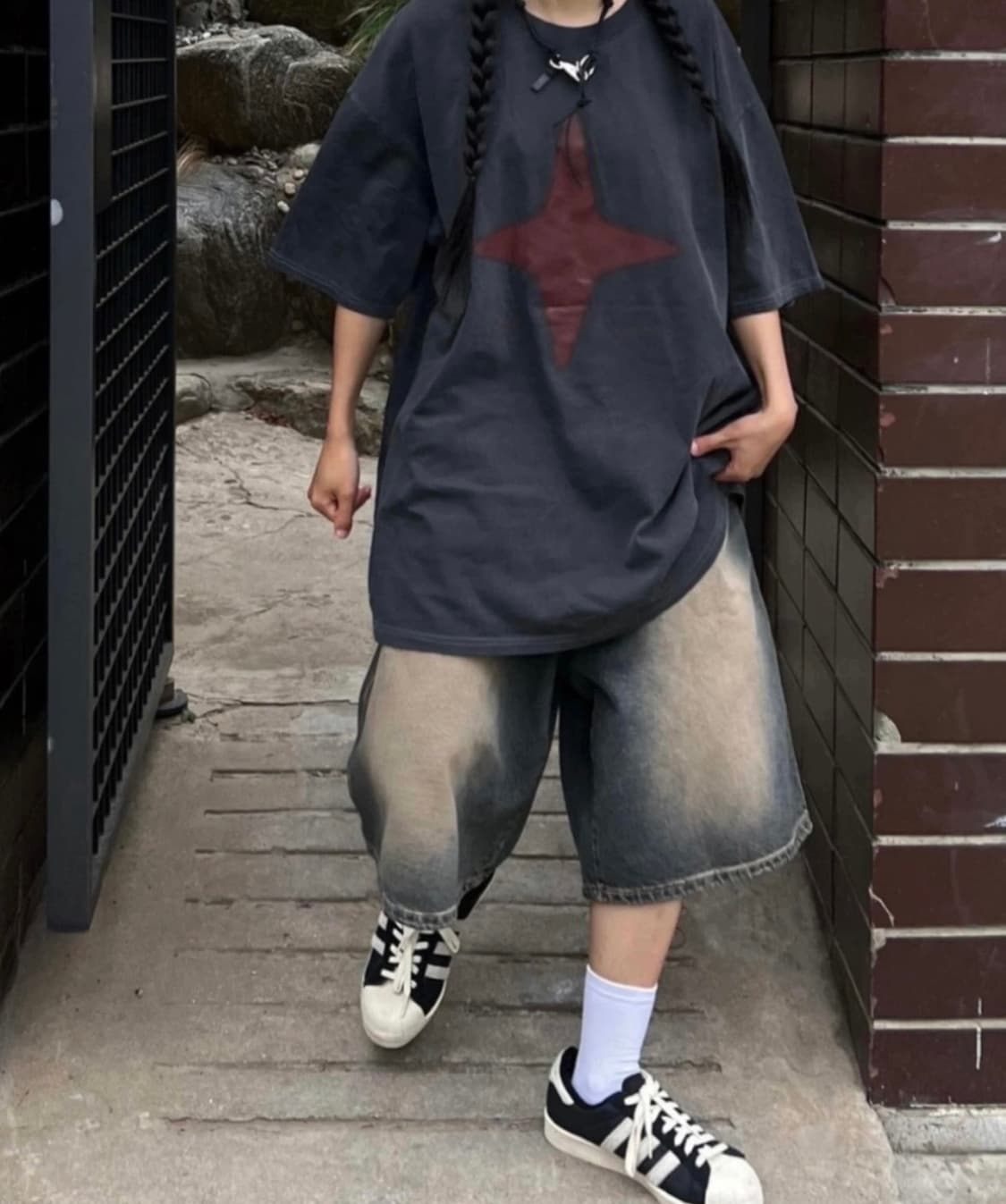 빈티지 y2k 워싱 차콜 반팔티 상품이미지4
