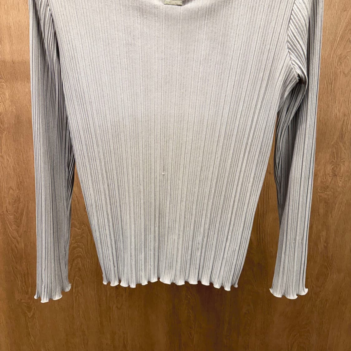 빈티지 골지 하이넥 긴팔 니트 웨이브 마감 디테일 라이트 그레이 상품이미지5