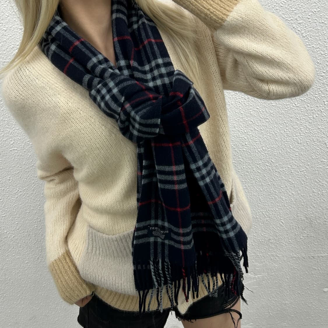 버버리 네이비 노바체크 램스울 머플러 상품이미지1