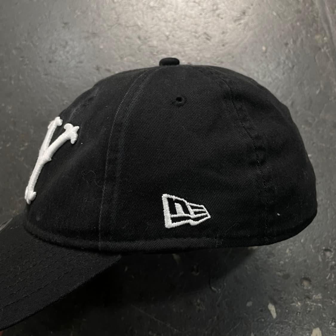 뉴에라 양키즈 해골 로고 볼캡 상품이미지2