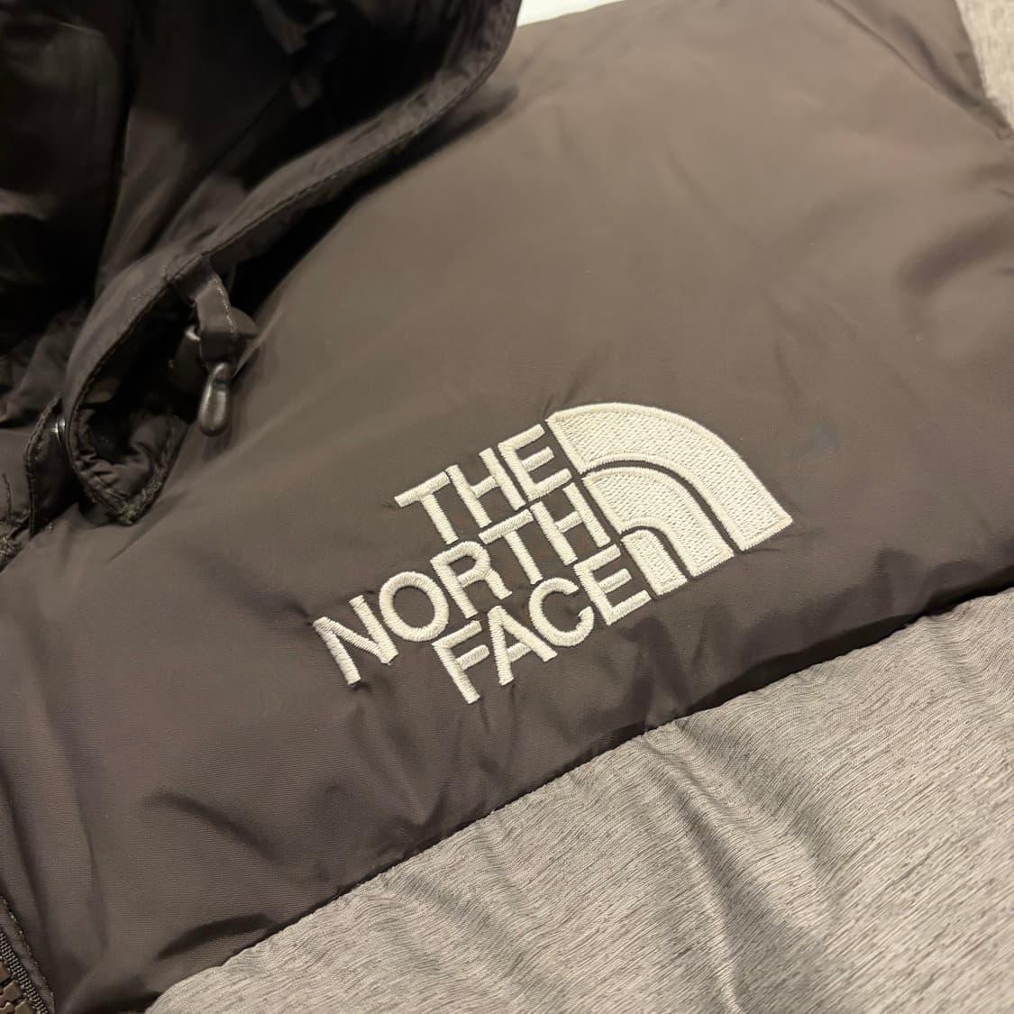 [105] 노스페이스 700 구스 눕시 패딩 브라운 B431 상품이미지3