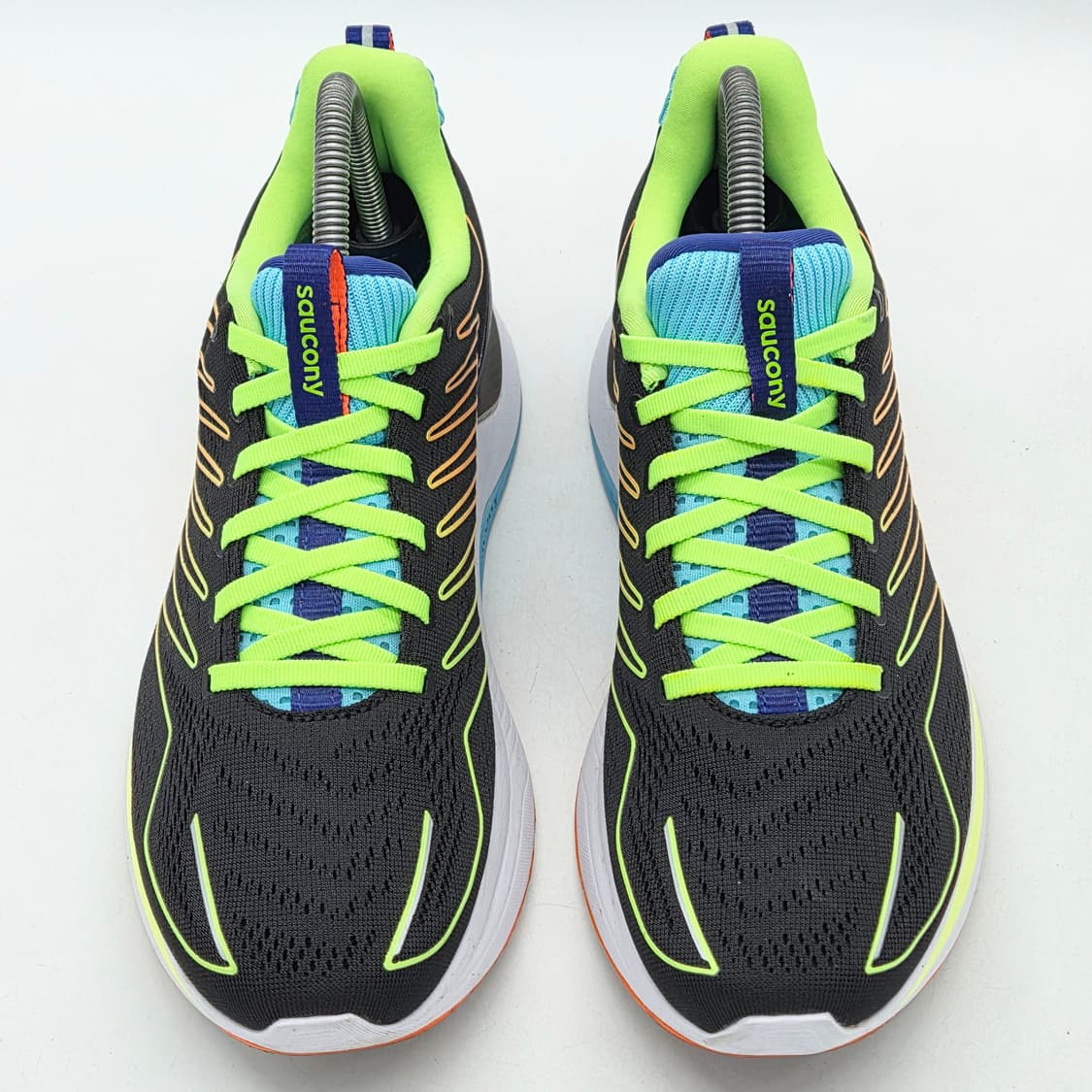 써코니 엔돌핀 시프트 퓨처 블랙 (265) 상품이미지4