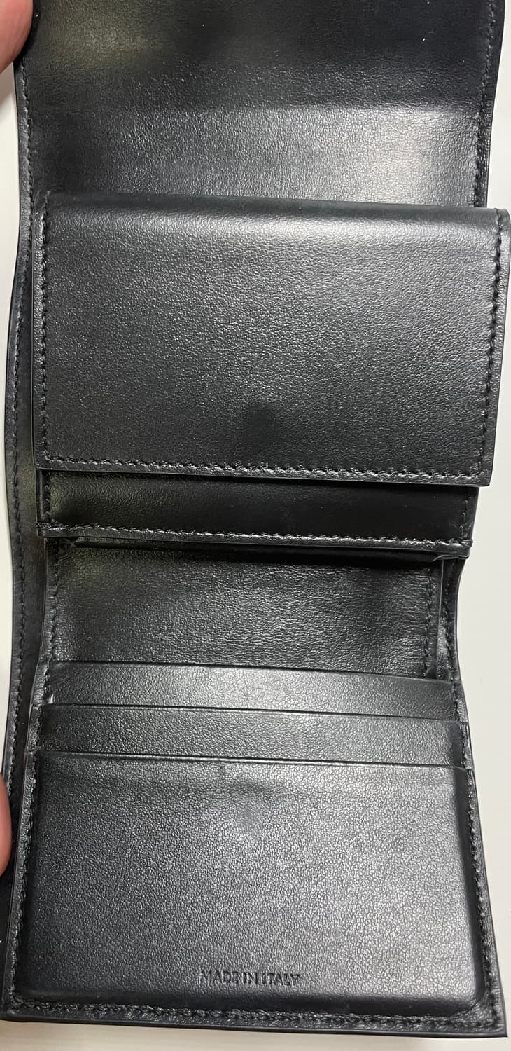 셀린느 트리옹프 지갑 블랙 상품이미지3