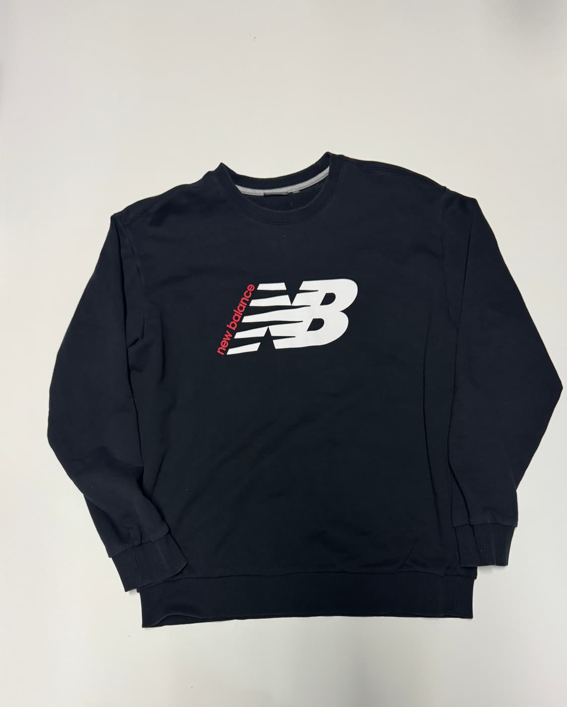 뉴발란스 빅 로고 트레이닝 스웻 맨투맨 XL 블랙 상품이미지1