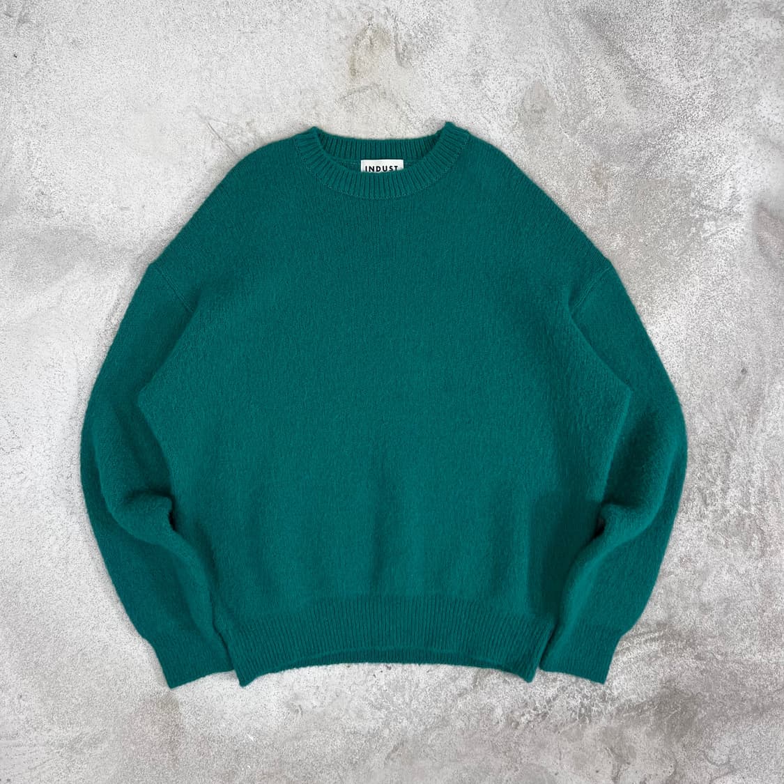 INDUST 니트 스웨터 상품이미지1