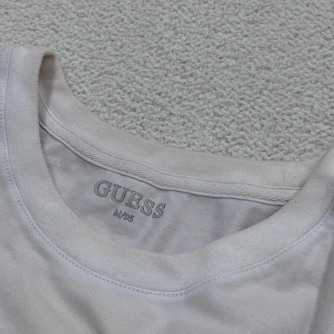 M 게스 남성 스몰로고 반팔 티셔츠 0317E 상품이미지3